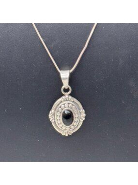 Vintage Sterling Silver Black Onyx Pendant Necklace Black Stone Oval Italy 20"